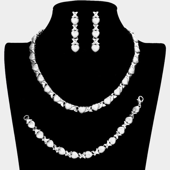 Jewelry - 3-PCS Heart Rhinestone Necklace Jewelry Set